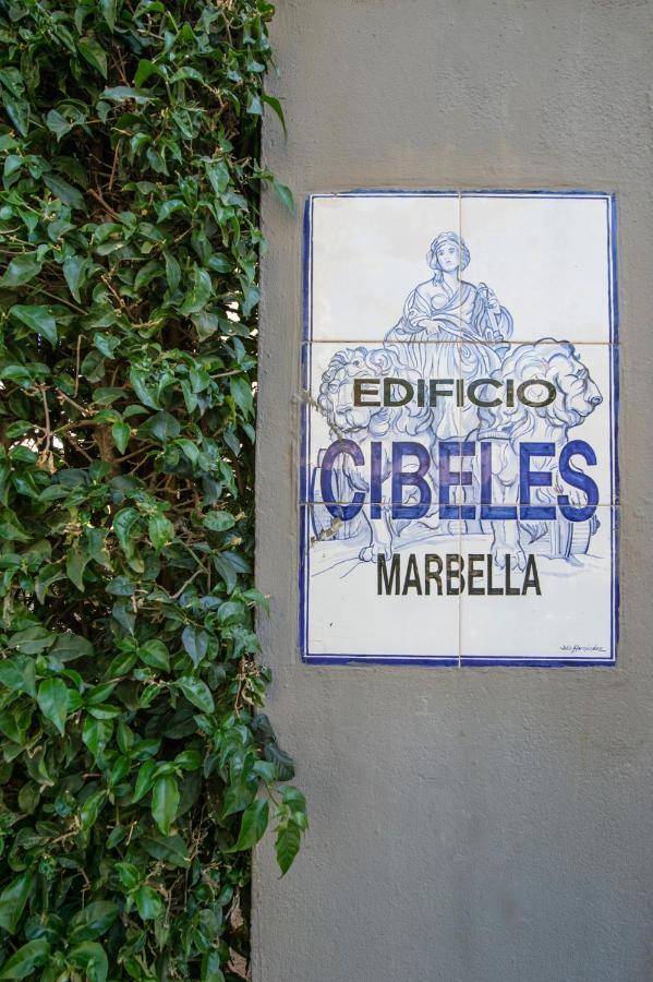 Cibeles...Estudio En El Paseo Maritimo....Wifi มาร์เบยา ภายนอก รูปภาพ